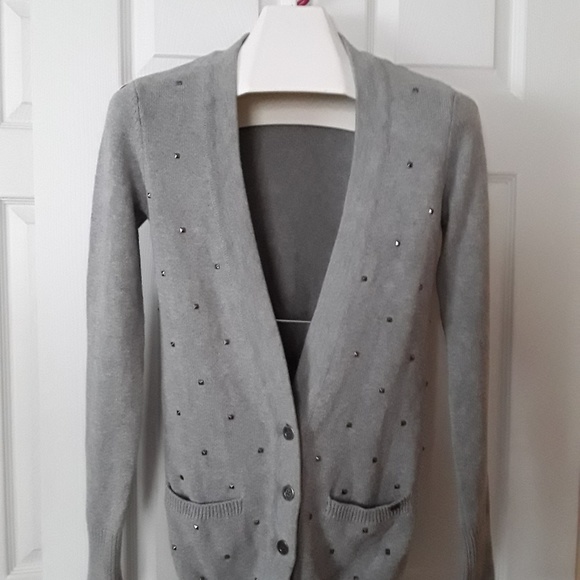 Victoria Secret's Pink sweater - Picture 3 of 5